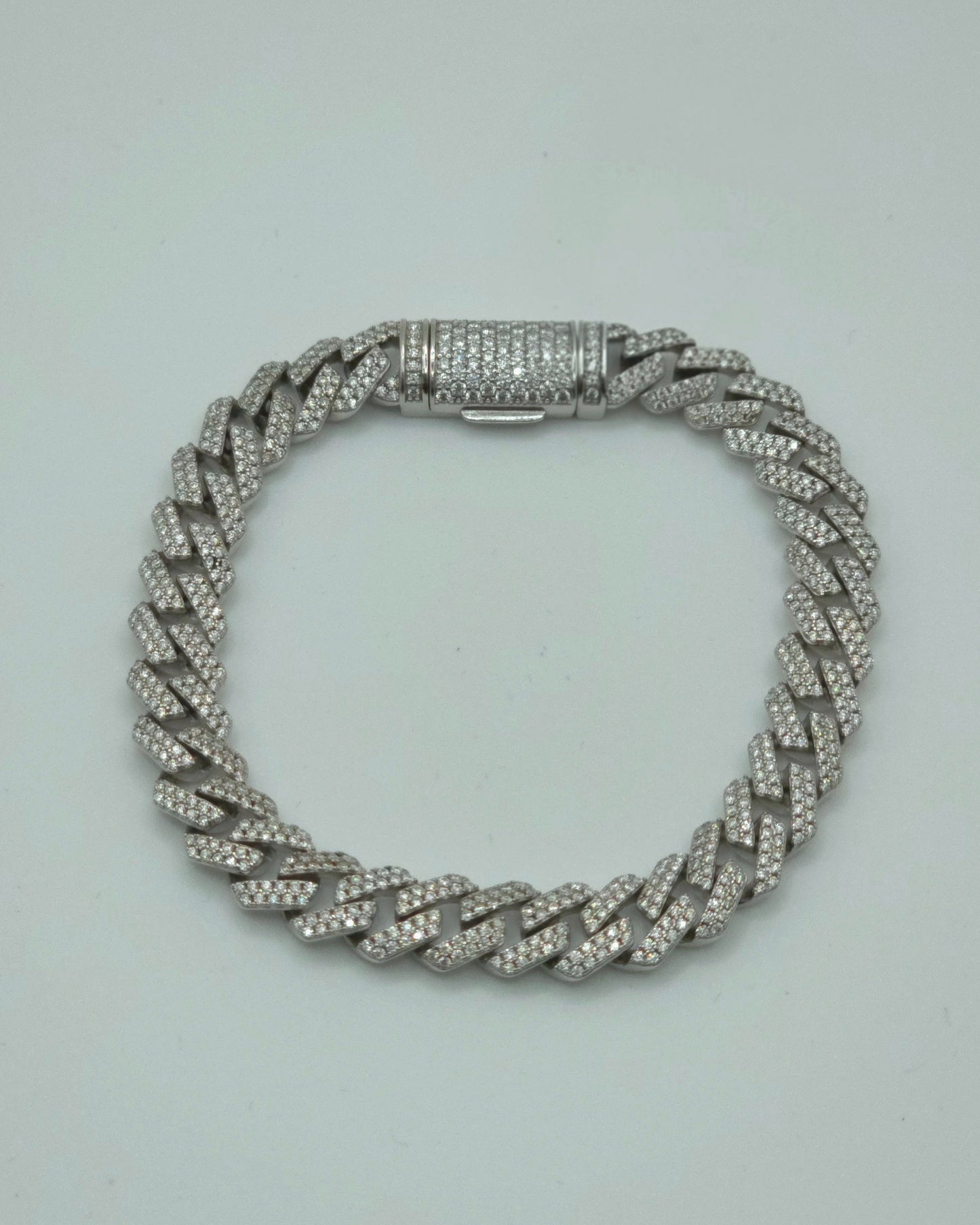 Stunning 8mm Sterling Silver Micro Pavé Moissanite Bracelet - 8'' - VVS1.1 Clarity & GRA Certified