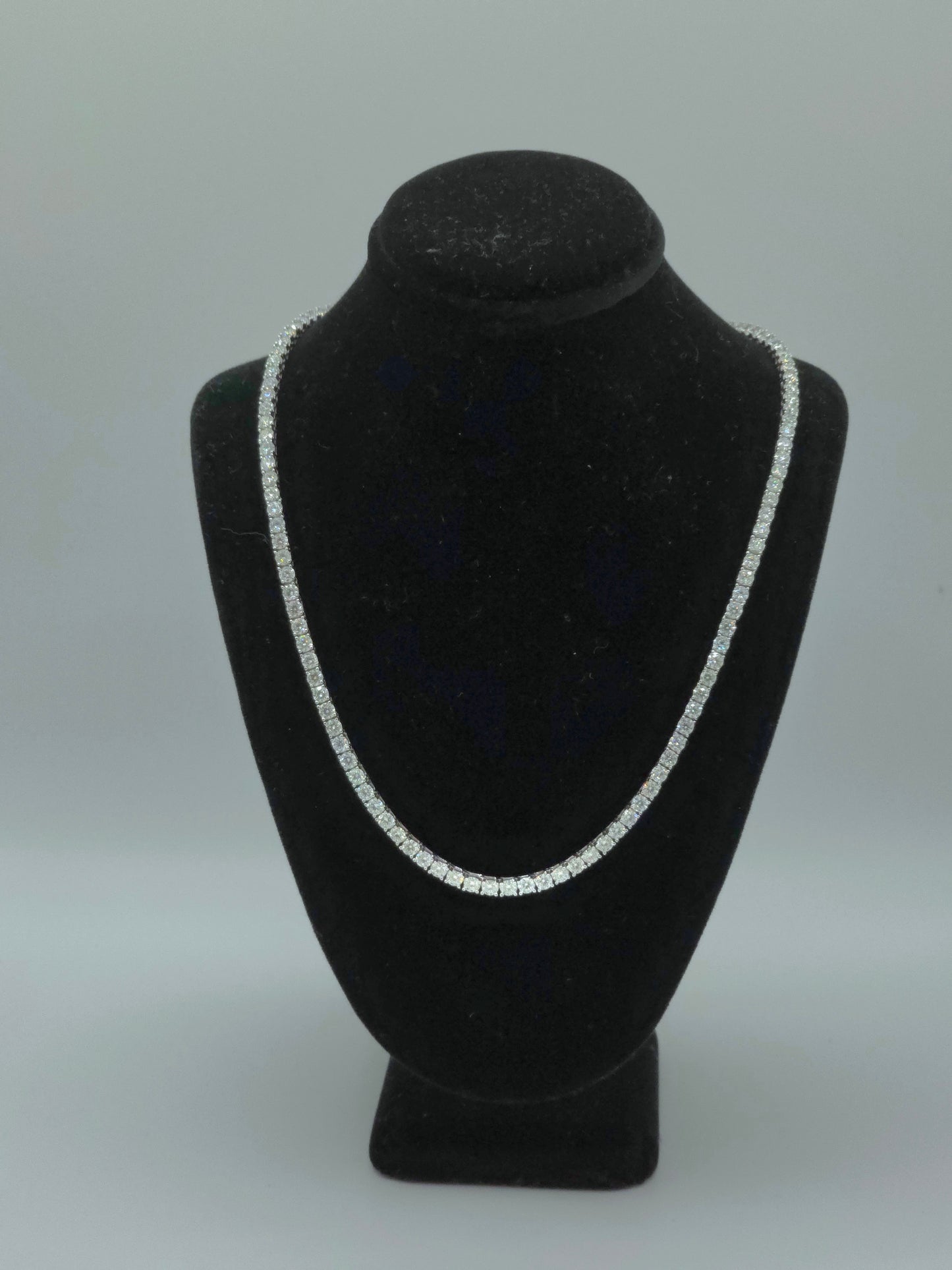 Dazzling 3mm Sterling Silver Moissanite Tennis Chain Necklace - 22" - VVS1 & GRA Certified