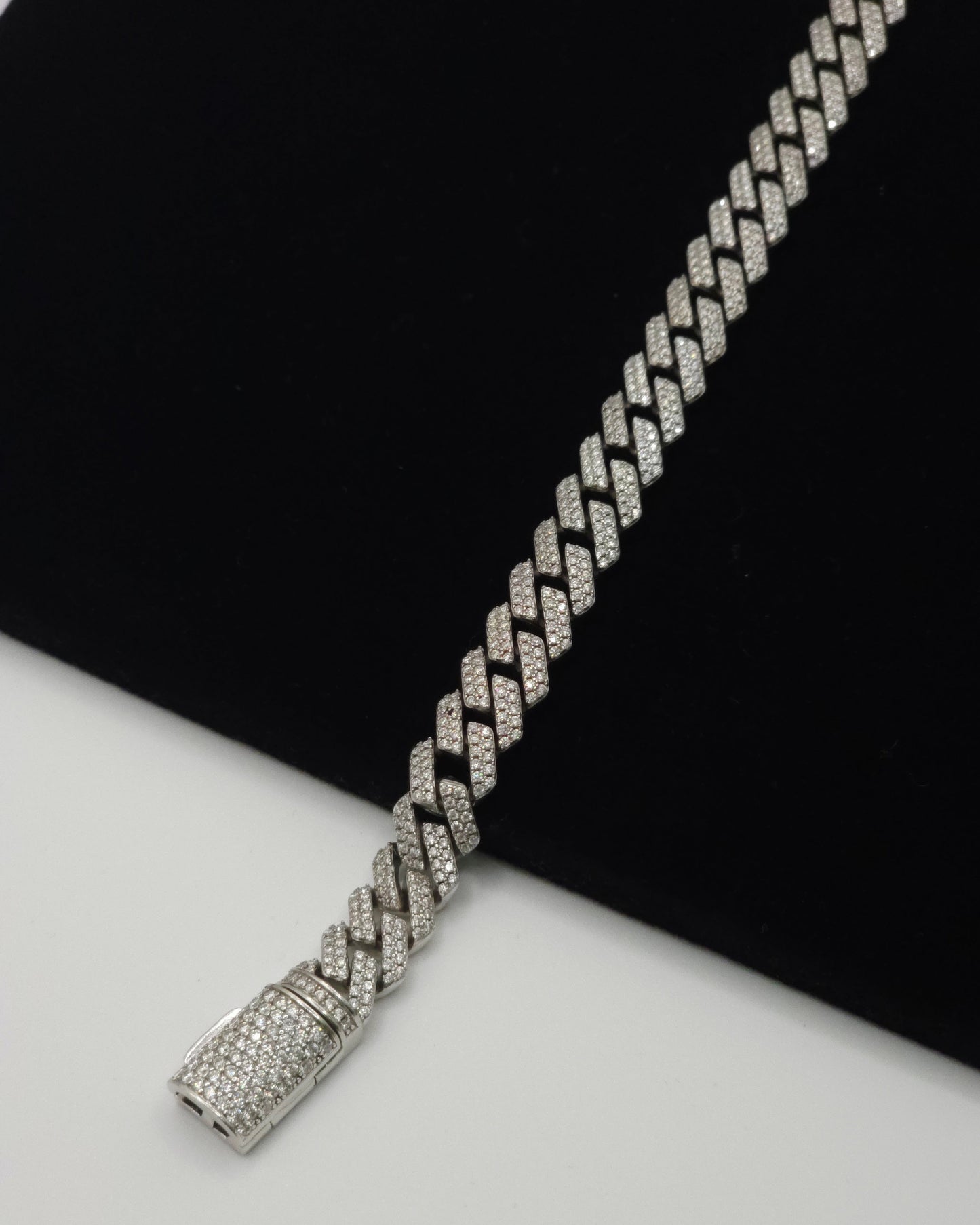 Stunning 8mm Sterling Silver Micro Pavé Moissanite Bracelet - 8'' - VVS1.1 Clarity & GRA Certified